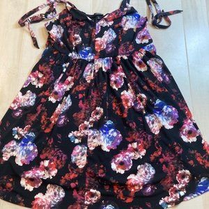 Torrid Black and Multicolored Floral Knee-Length Dress with Pockets - Size 2X
